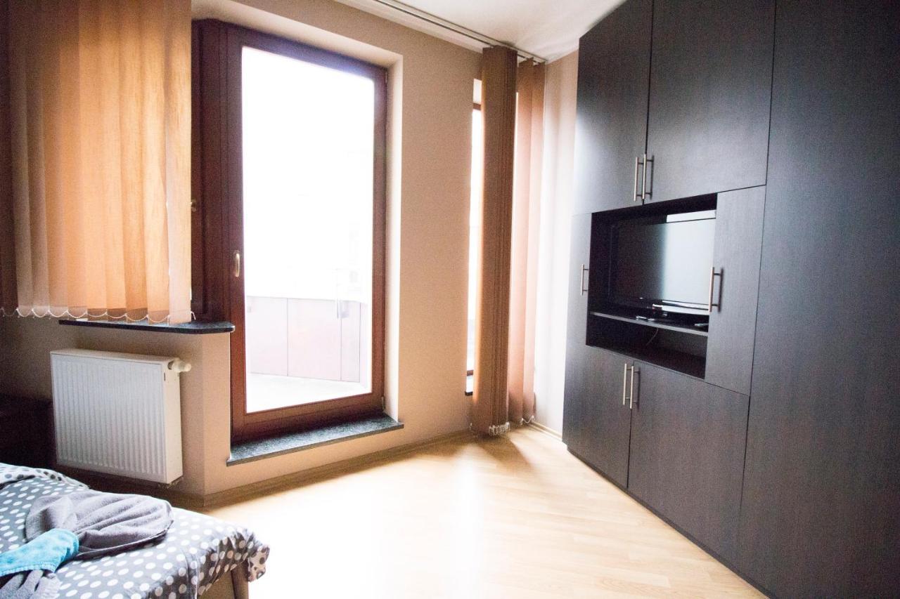 Happy Apartments - Just In Center Breslavia Exterior foto
